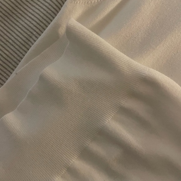 Zara vest/ tank top - Picture 2 of 2